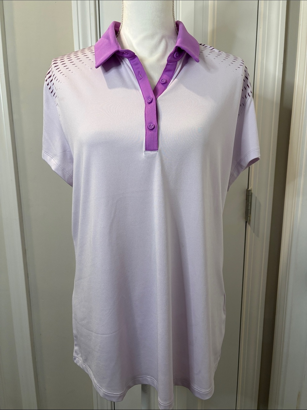 Under Armour Light Lavender Polo with Purple Trim Golf Shirt XL NWT